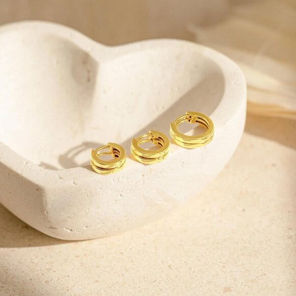 Women's Multiple Piercing Gold Hoop Cubic Zircon Jewelry Earrings - Picture 4 of 7